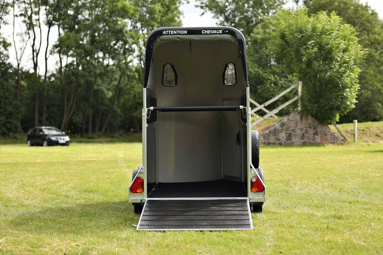 Cheval Liberté Gold One White Line 1,5-Platz Pferdeanhänger Gebraucht – Bild 6