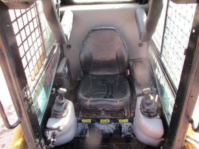 Caterpillar 226B Kompaktlader 2005 Gebraucht – Bild 3