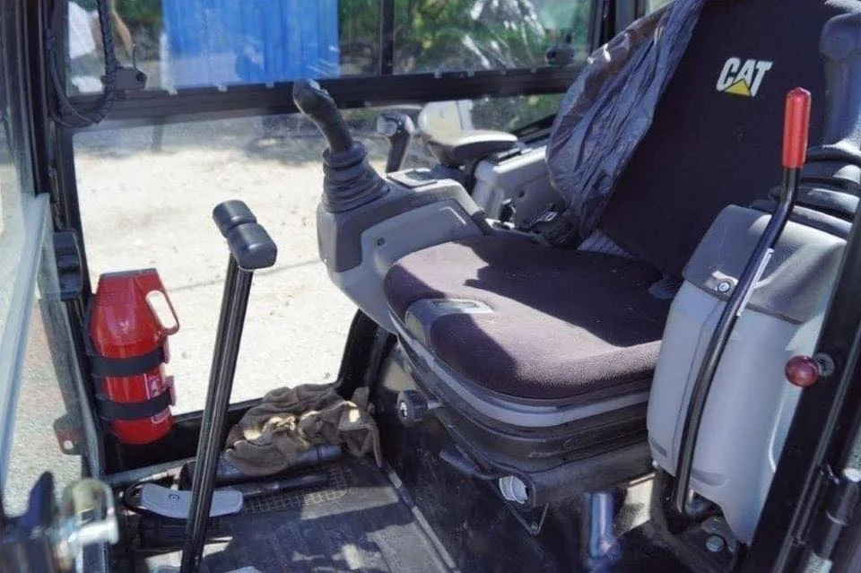 Mini-pelle — Moteur Yanmar 3TNV76 diesel 3 cylindres, 13,19 kW, 1 461 heures, 2017 occasion – Bild 11