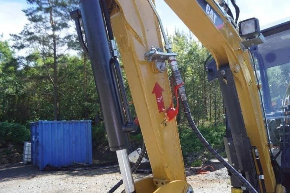 Mini-pelle — Moteur Yanmar 3TNV76 diesel 3 cylindres, 13,19 kW, 1 461 heures, 2017 occasion – Bild 4