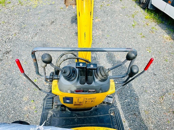 Komatsu PC 09-1 Ultra-kompakter Minibagger 800 kg Gebraucht – Bild 5