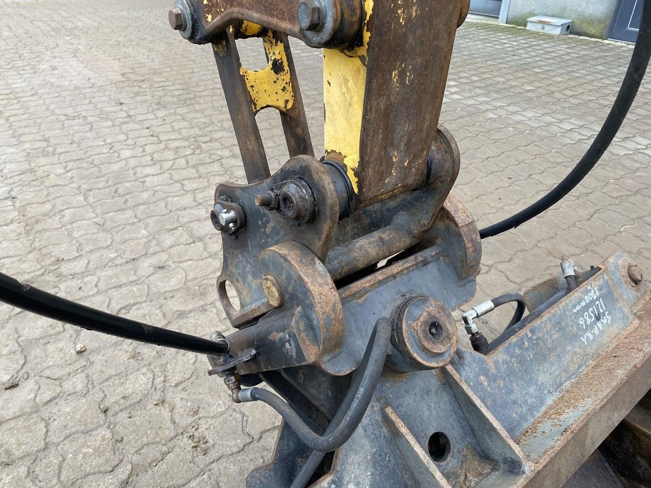 Komatsu PC20MR-2 Minibagger 2 Tonnen – Motor 15,5 kW, 3 Schaufeln, Schnellwechsler, Raupenketten 250 mm, 2005 gebraucht – Bild 8