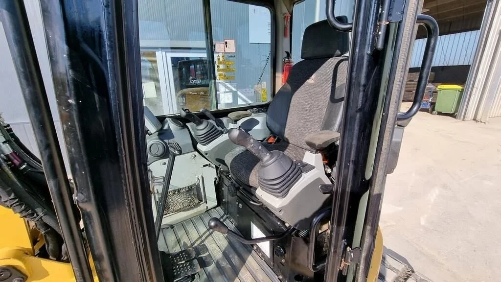 Caterpillar 305E2 Mini-pelle — Moteur diesel 31,18 kW, 5 000 kg, 3 godets, chenilles 400 mm, 4 095 heures, 2018 occasion – Bild 7