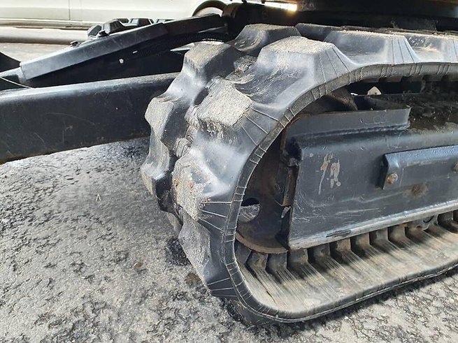 Caterpillar 302.5 Minibagger 2,8 Tonnen Gebraucht (2002) – Bild 7