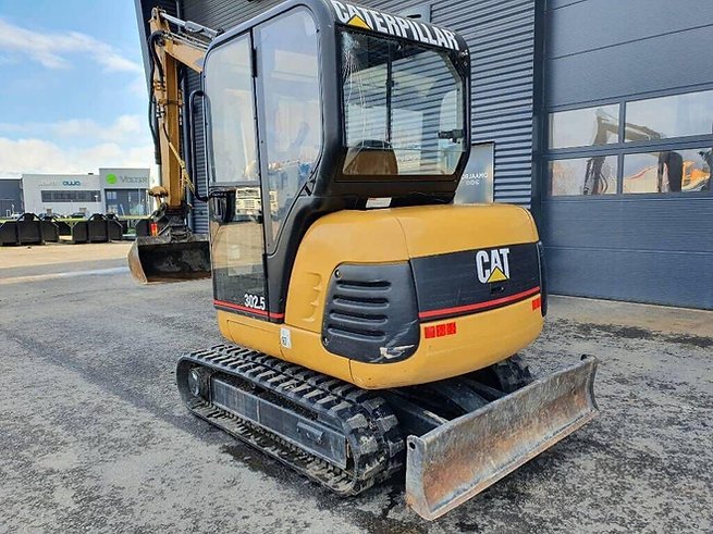 Caterpillar 302.5 Minibagger 2,8 Tonnen Gebraucht (2002) – Bild 9
