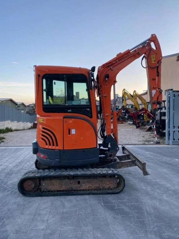 Doosan DX27Z Mini-pelle — 2,8 tonnes, 3 godets, attache rapide, chenilles caoutchouc 300 mm, 2016 occasion