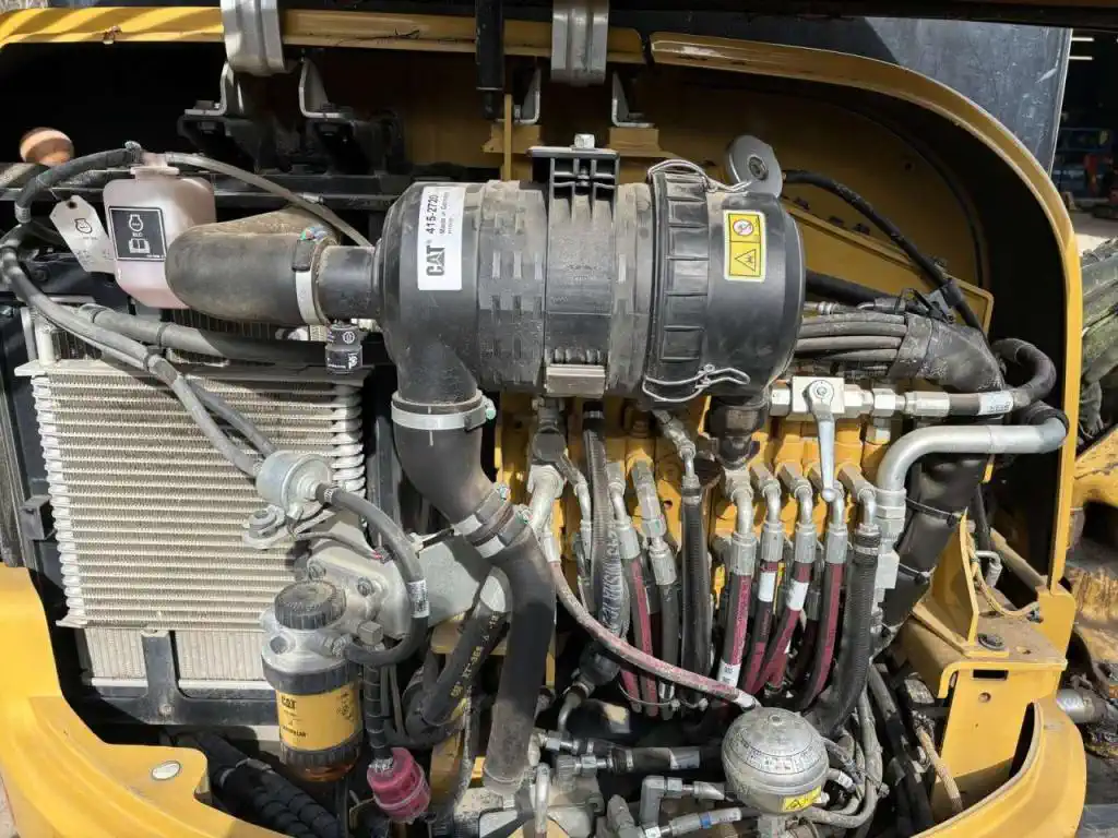 Caterpillar 303.5E CR Mini-pelle 3,6 tonnes Occasion (2020) – Bild 4