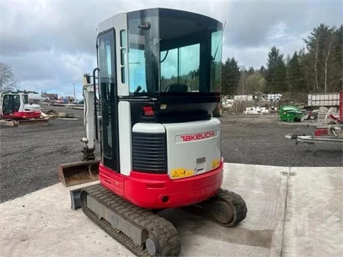 Takeuchi TB23R Mini pelle sur chenille — 2,5 t, 2018, 1 672 h occasion – Bild 5
