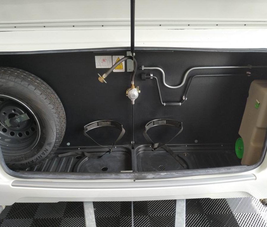 Caravelaire Wohnwagen Starrer 4-Personen-Wohnwagen Gebraucht – Bild 4