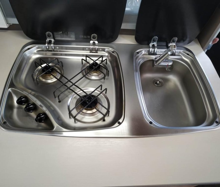 Caravelaire Wohnwagen Starrer 4-Personen-Wohnwagen Gebraucht – Bild 6