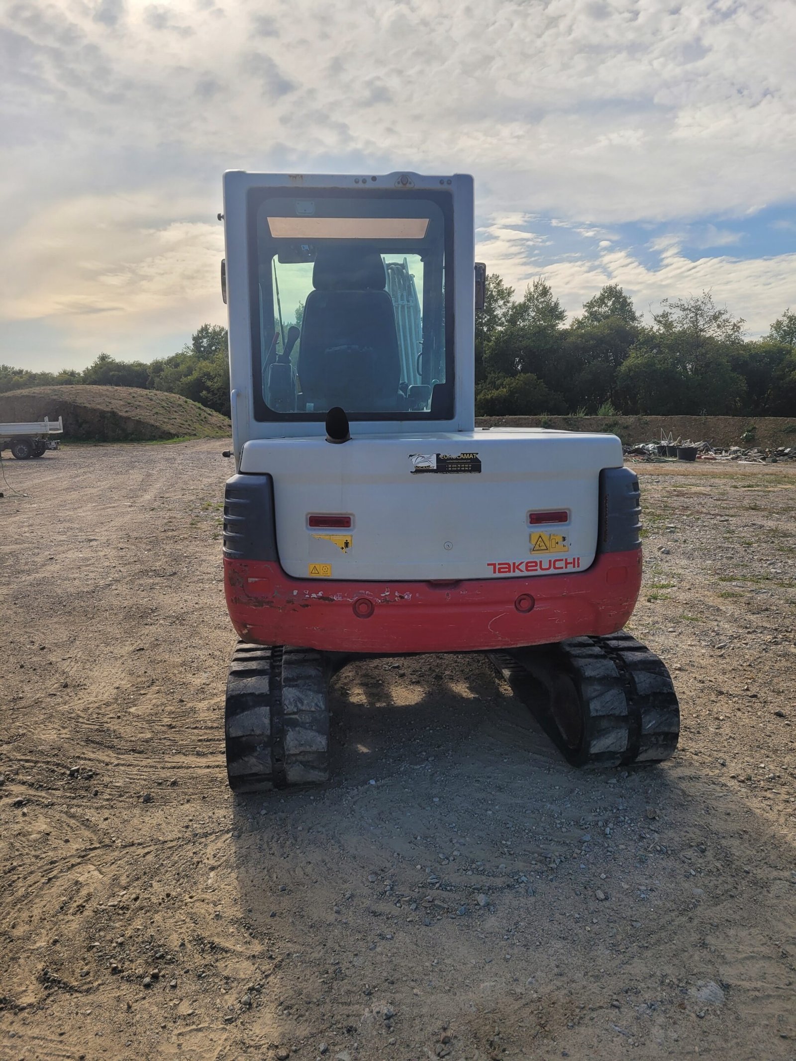 Takeuchi TB250 Mini pelle sur chenille — 5 t, 3 990 h, attache rapide occasion – Bild 2