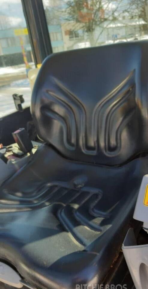 Kubota KX015-4 Minibagger 1,5 t – Gebraucht (2015) – Bild 9