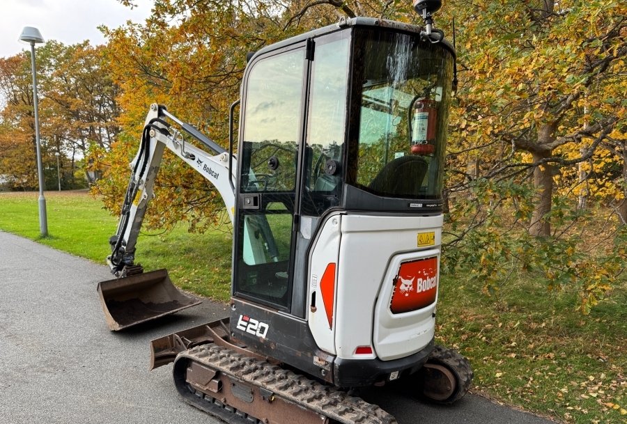 Bobcat E20 Minibagger 1,95 t – Baujahr 2016 – Bild 2