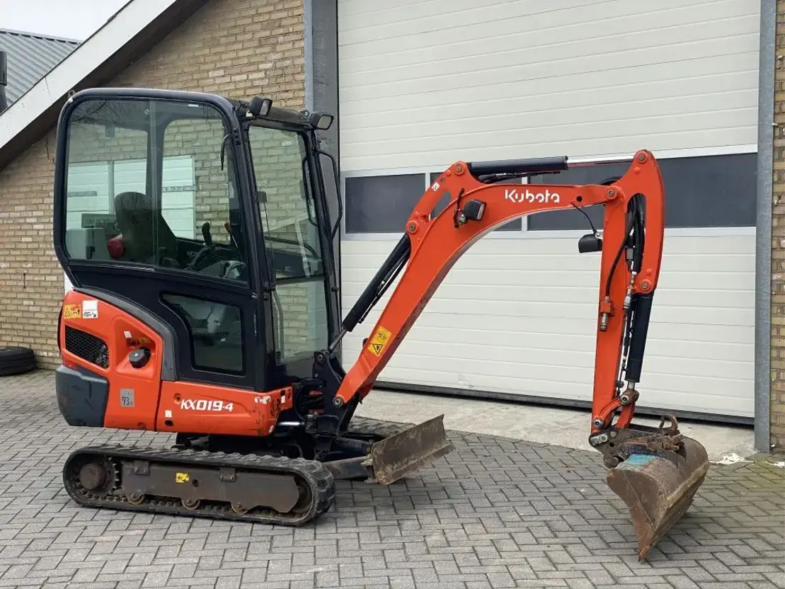 Kubota KX019-4 Minibagger 1,8 t Baujahr 2012 Gebraucht – Bild 2
