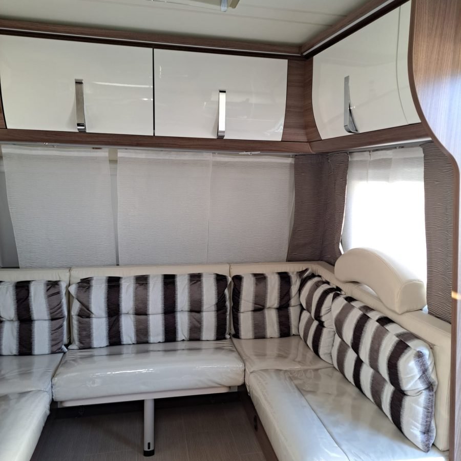 Bürstner Averso Top Wohnwagen mit Vorzelt Gebraucht – Bild 4