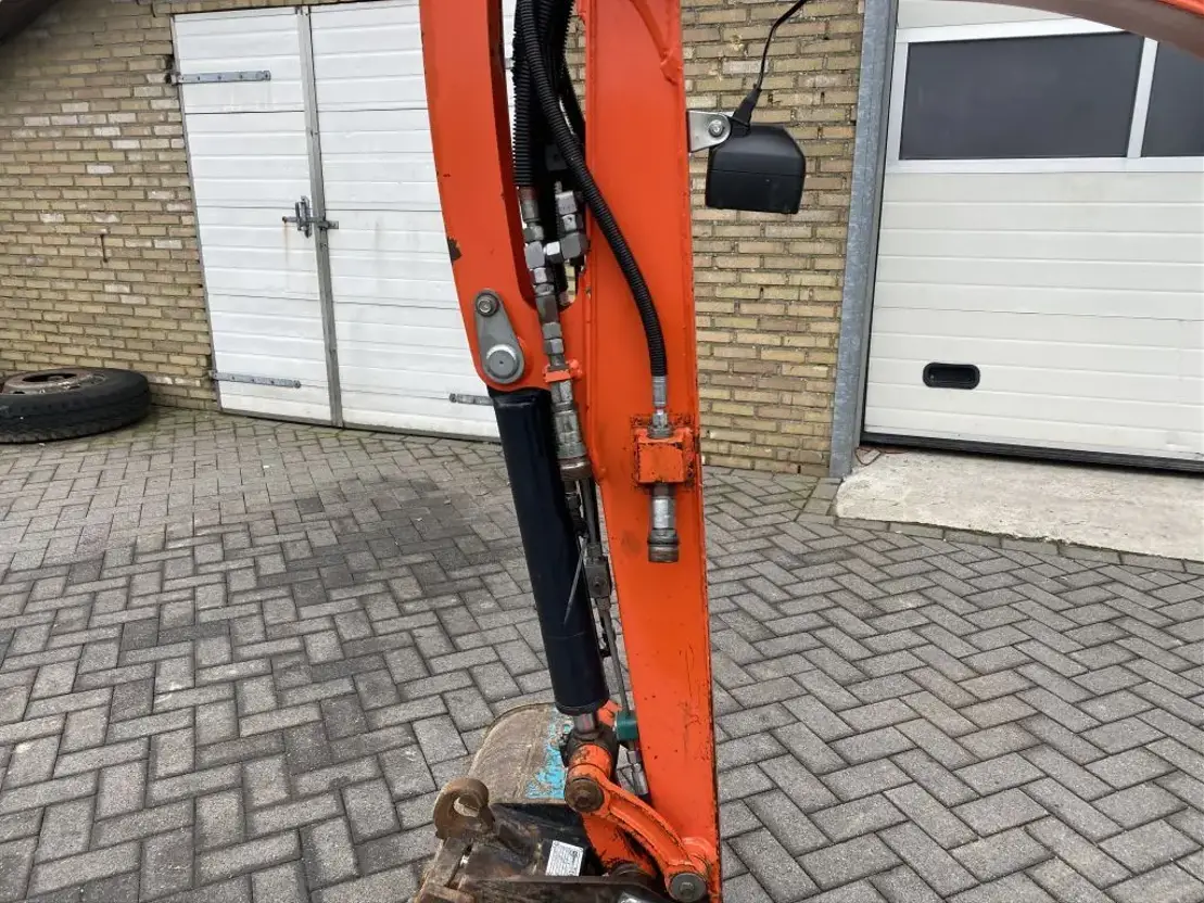 Kubota KX019-4 Minibagger 1,8 t Baujahr 2012 Gebraucht – Bild 6