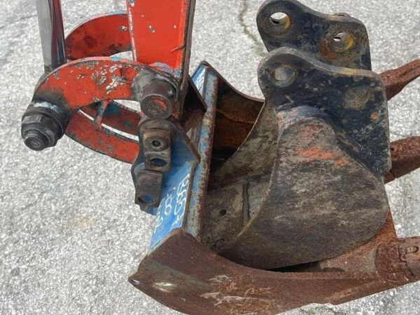 Kubota KX08 Pelle hydraulique — 8 tonnes, 3 godets inclus, 2 700 heures, 1994 occasion – Bild 7