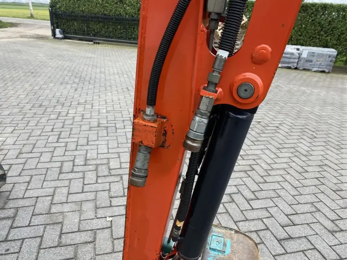 Kubota KX019-4 Minibagger 1,8 t Baujahr 2012 Gebraucht – Bild 7