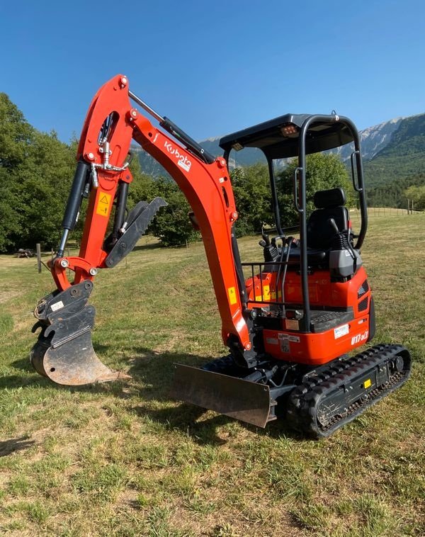 Kubota U17-3A Mini pelle — 1,7 t, 2016, 370,5 h, voie variable, attache rapide occasion