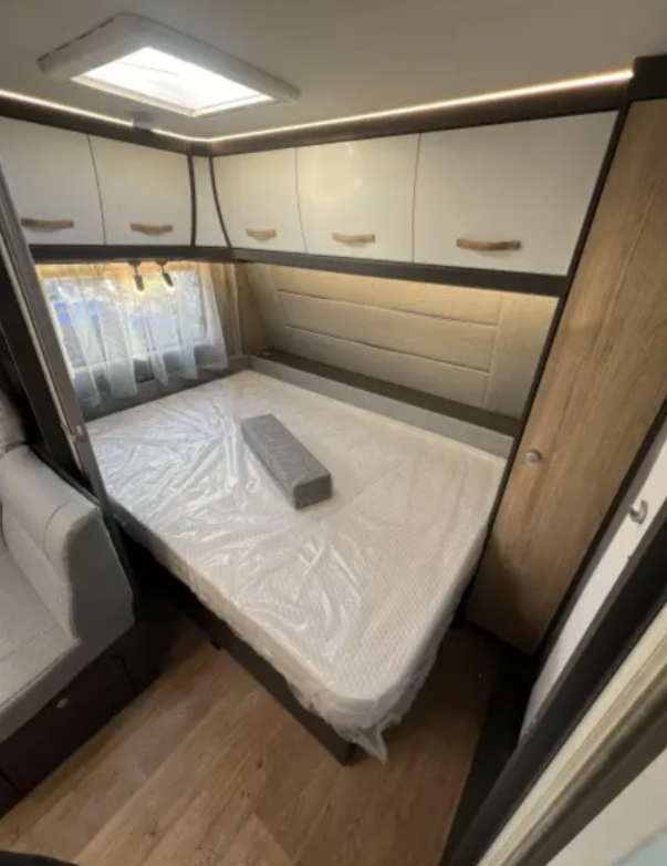 Dethleffs Beduin Wohnwagen mit Vorzelt Gebraucht – Bild 7