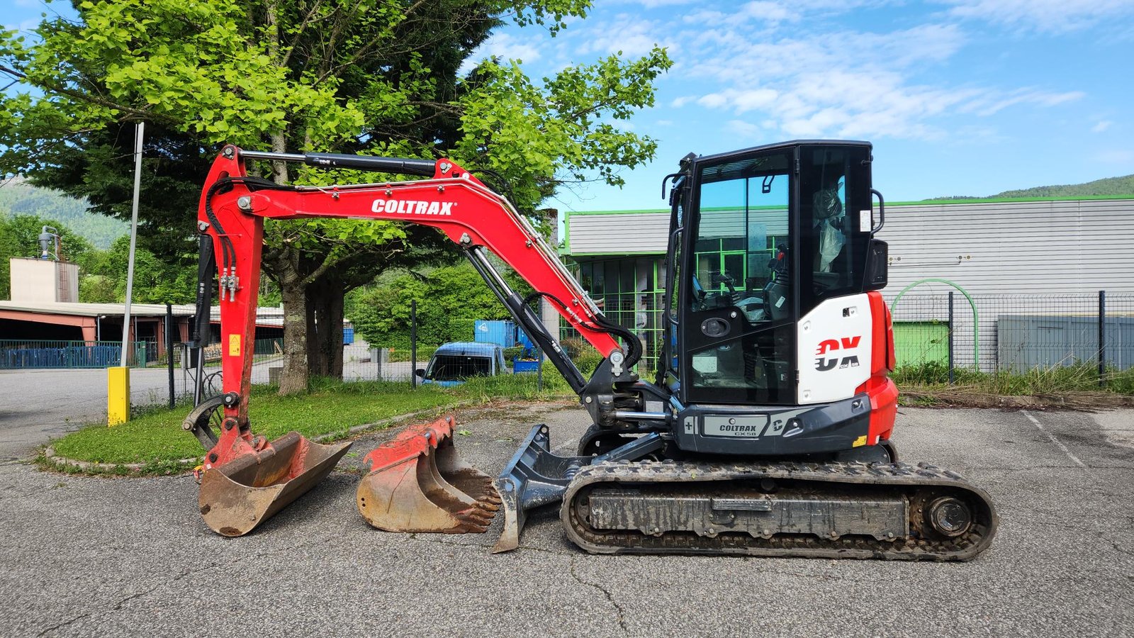 Coltrax CX58 Mini pelle — attache rapide hydraulique Martin, 3 godets, occasion