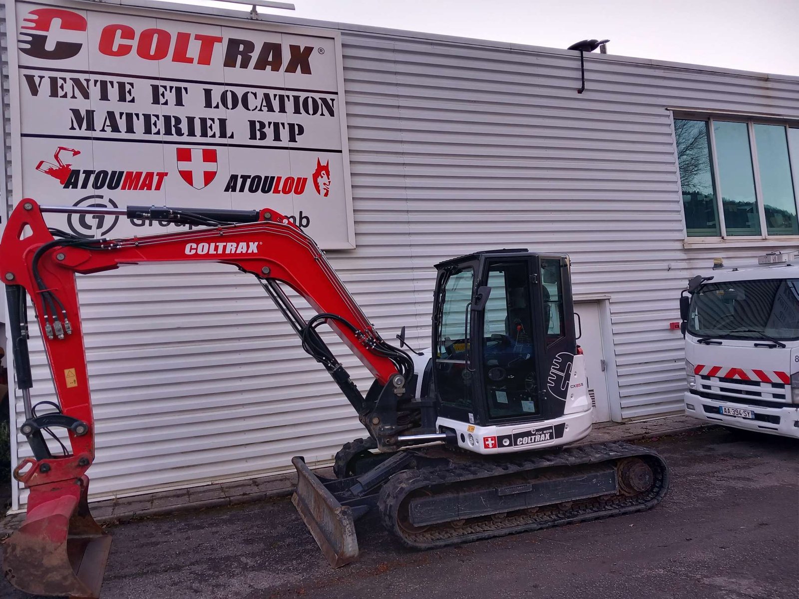 Coltrax CX85S Mini pelle — 9 t, attache hydraulique Martin, 3 godets occasion