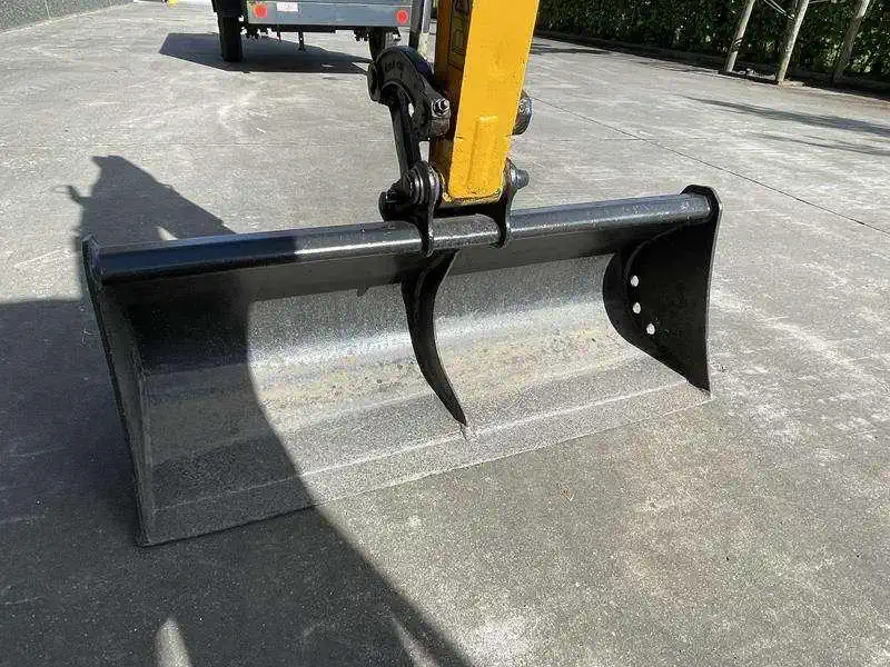 JCB 15 C-1 Mini pelle 1,5 tonne — 478 heures, prête à l’emploi, 2019 occasion – Bild 6