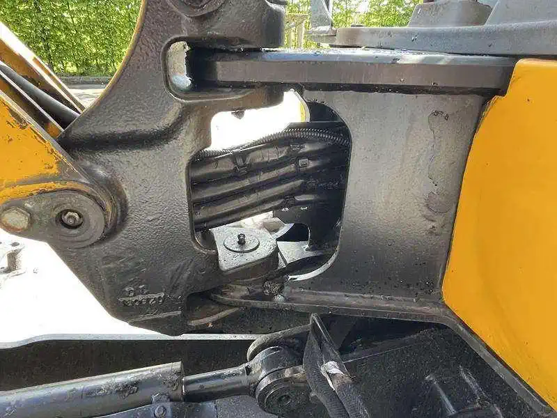 JCB 15 C-1 Mini pelle 1,5 tonne — 478 heures, prête à l’emploi, 2019 occasion – Bild 9