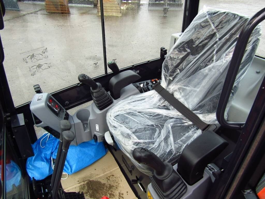 Kubota KX019-4 Mini-Bagger Neu – Bild 2