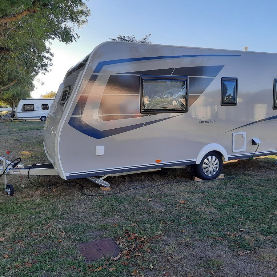 Caravelair Wohnwagen mit Vorzelt Gebraucht