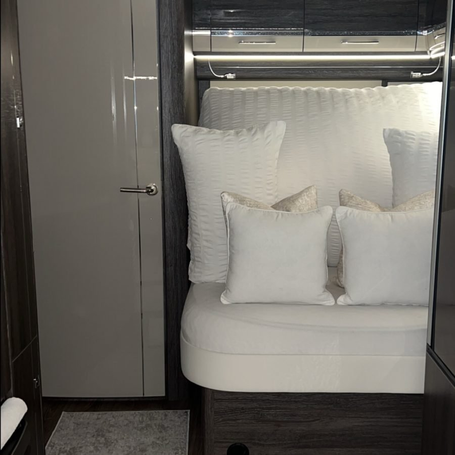 Fendt Diamant 520 Wohnwagen mit Vorzelt Gebraucht – Bild 4