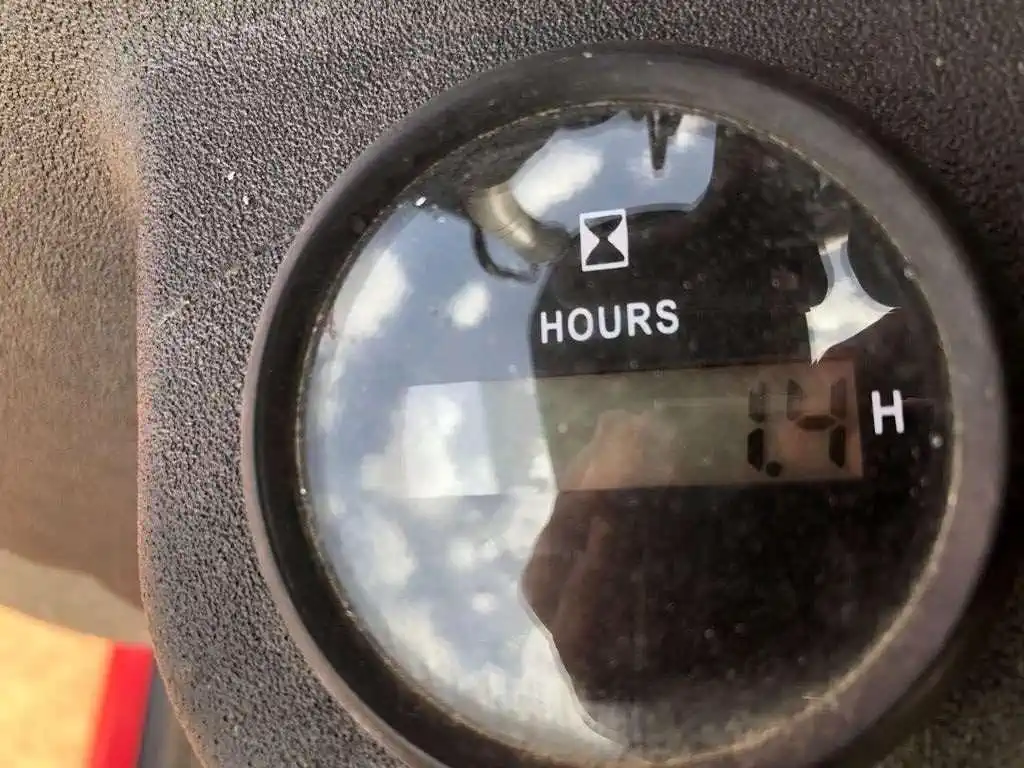 LUCLA Mini pelle 1 tonne, moteur KOOP-192 F diesel, godet, CE, 1,4 h, 2021-2022 occasion – Bild 3