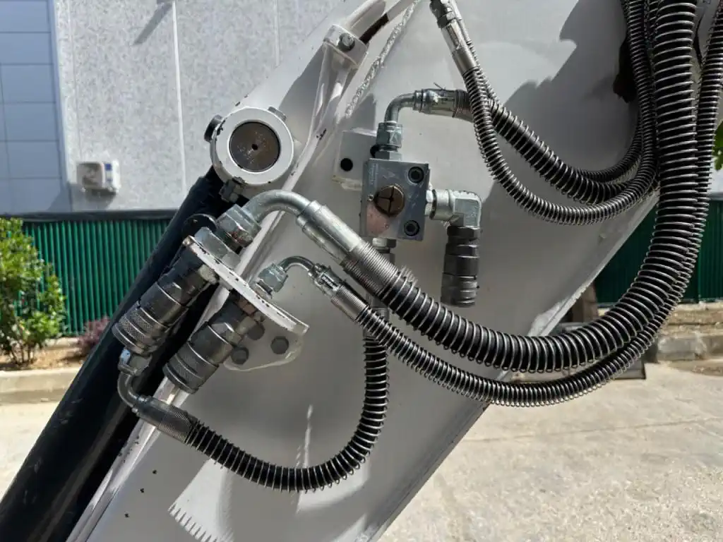 Bobcat E62 Mini pelle 6,2 tonnes Occasion 2019 – Bild 6