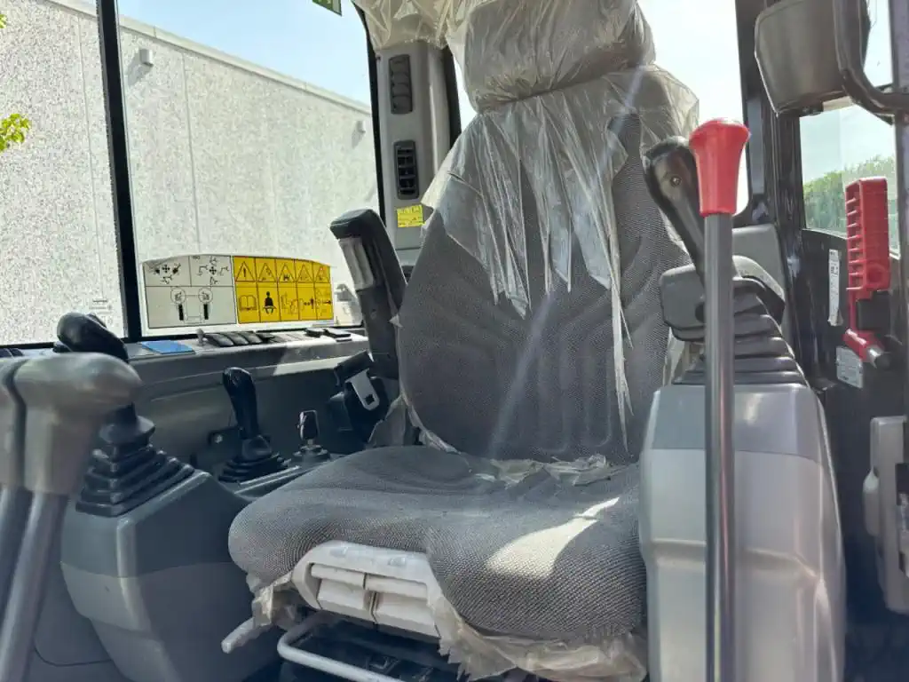 Bobcat E62 Mini pelle 6,2 tonnes Occasion 2019 – Bild 9